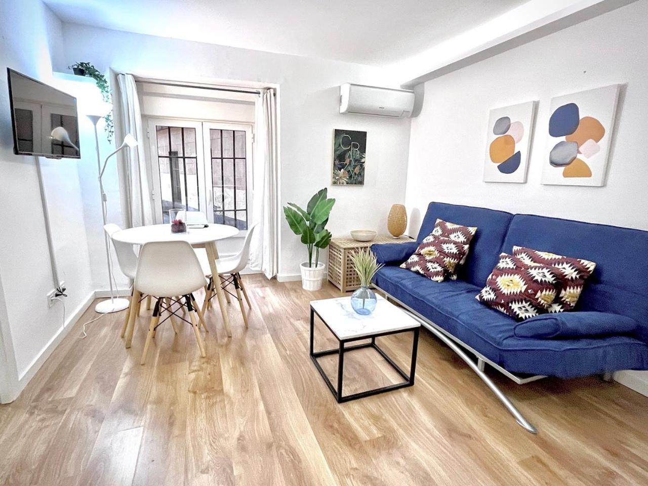 Dplace To Be - Exclusive Apartments In Historic Center, Madrid